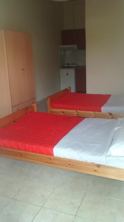 Apartments Christina Βρασνά Εξωτερικό φωτογραφία